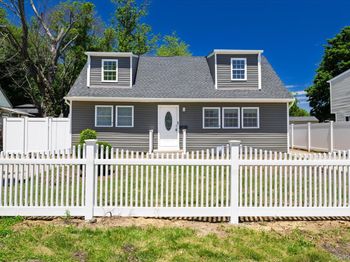 27 New Avenue