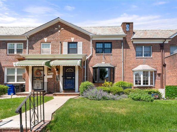 7712 83rd Street, Glendale NY 11385