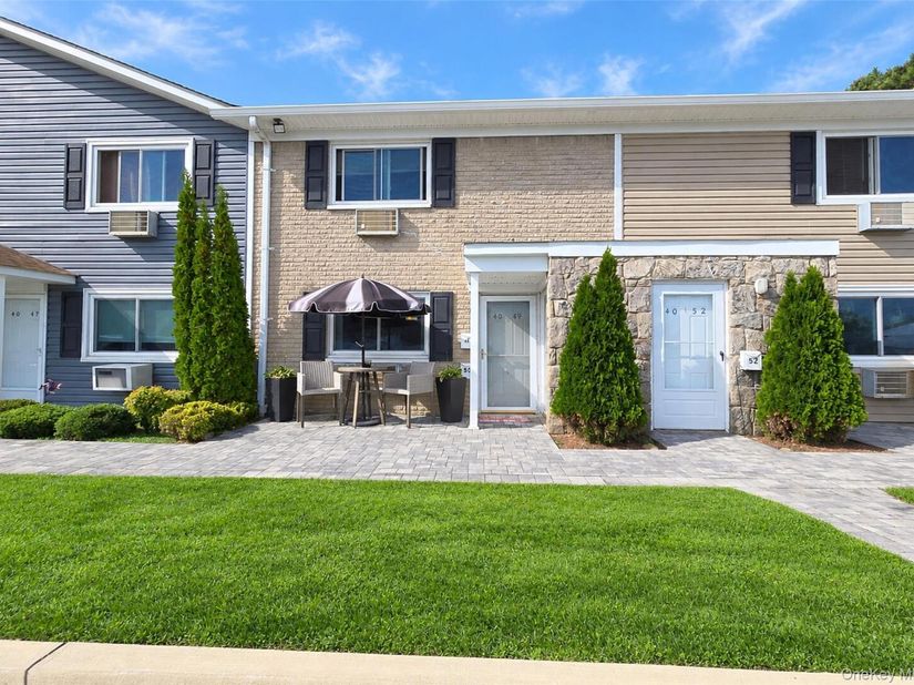 40 W 4th Street 49, Patchogue NY 11772