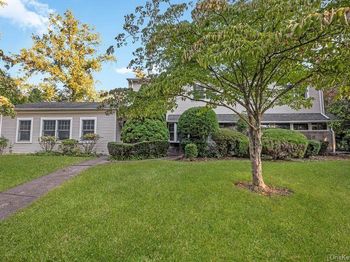 19 Strawberry Lane