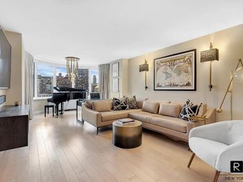 330 East 38th Street