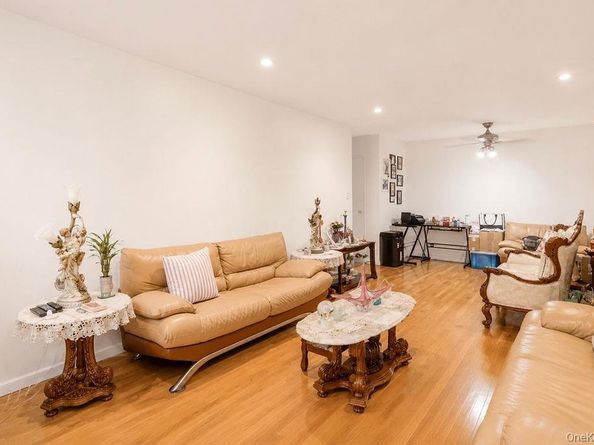 180 Van Cortlandt Park S 3F, Bronx NY 10463