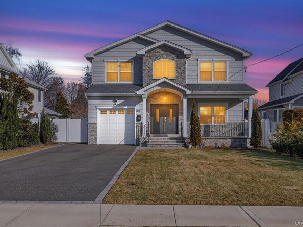 805 Pine Place, Bellmore NY 11710