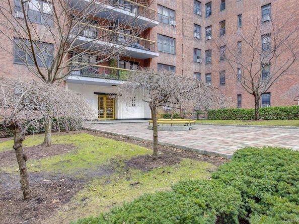 67-76 Booth Street GE, Forest Hills NY 11375