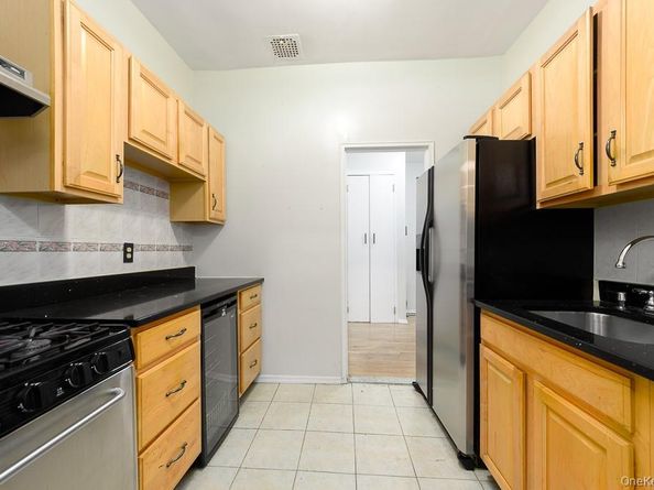 1199 E 53rd Street 1L, Brooklyn NY 11234