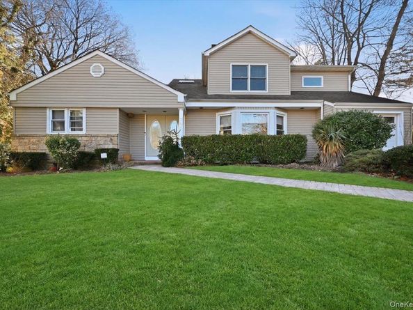 734 Berry Court, West Hempstead NY 11552