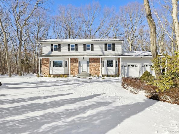 17 Montclair Street, Port Jefferson Station NY 11776