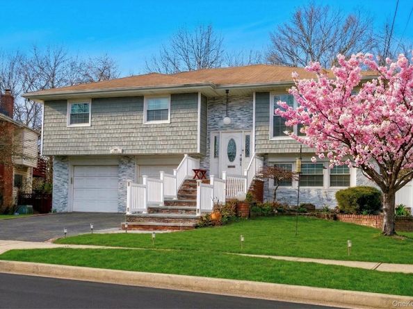 1061 Fordham Lane, Woodmere NY 11598