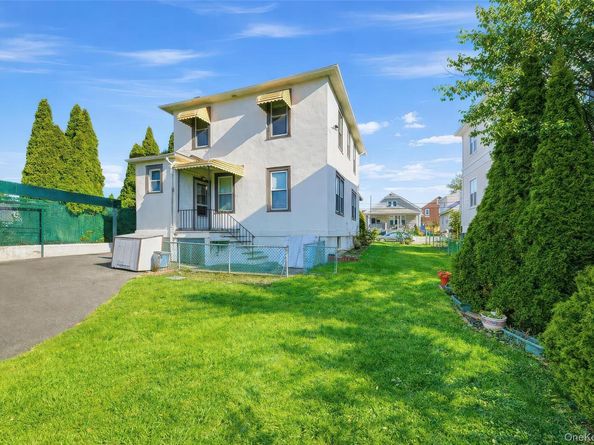 14 aka 26 Huber Place, Yonkers NY 10704