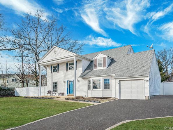 3 Mount Marcy Avenue, Farmingville NY 11738