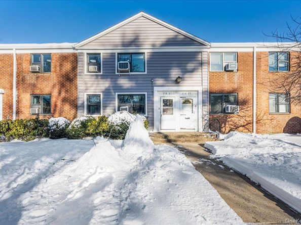 218-07 73rd Avenue Upper, Bayside NY 11364