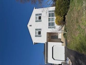 22 Salisbury Drive S