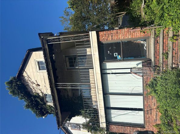 189 Brook Street, Scarsdale NY 10583