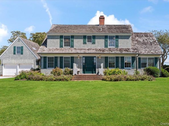 2 Strongs Lane, Water Mill NY 11976