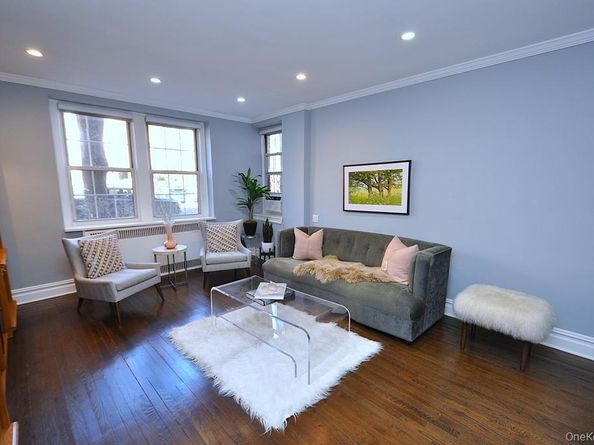 253 Garth Road 1T, Scarsdale NY 10583