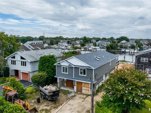 750 Shore Walk, Lindenhurst NY 11757
