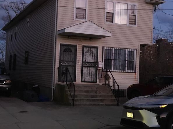 506 Beach 43rd Street, Far Rockaway NY 11691