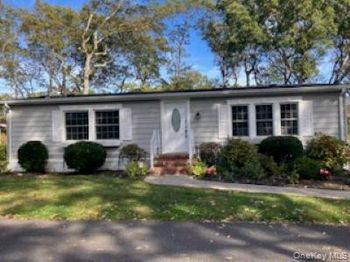 465 Old Country Road