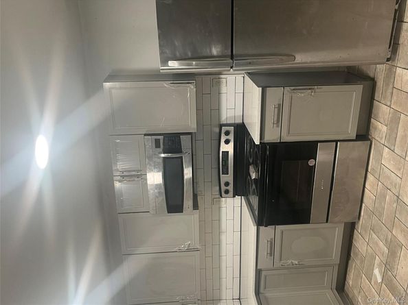 637 Veterans Highway, Smithtown NY 11787