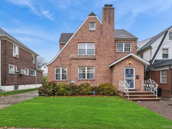 2934 161st Street, Flushing NY 11358