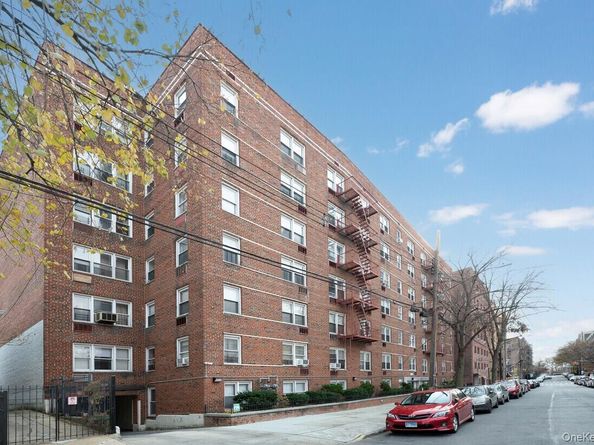 3520 Tryon Avenue 405, Bronx NY 10467