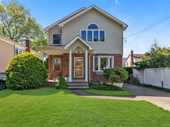 1602 Imperial Avenue, New Hyde Park NY 11040