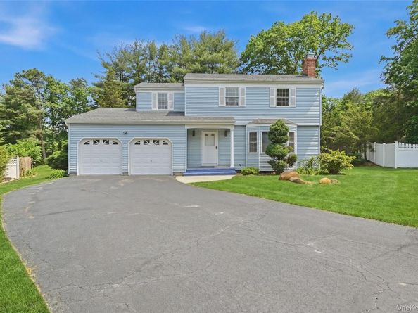 19 Sherwood Court, Ronkonkoma NY 11779