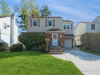 211 Norfeld Boulevard