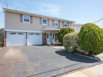 3905 Greentree Drive