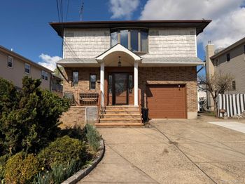 208 Doris Avenue