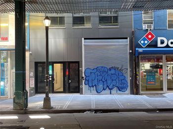 1546 Broadway