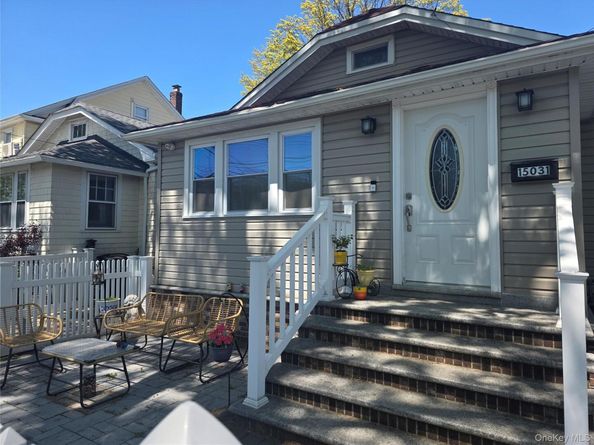 15031 17th Road RANCH, Whitestone NY 11357