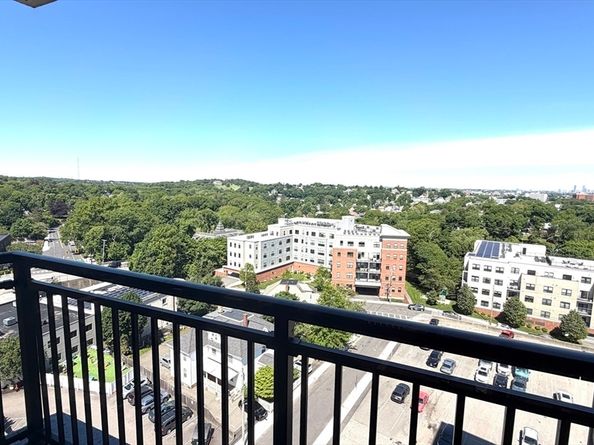 1025 Hancock St 14F, Quincy MA 02169