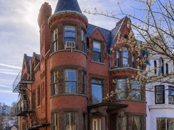 1575 Beacon St 3R, Brookline MA 02446