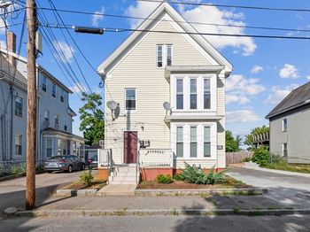 10 Essex St