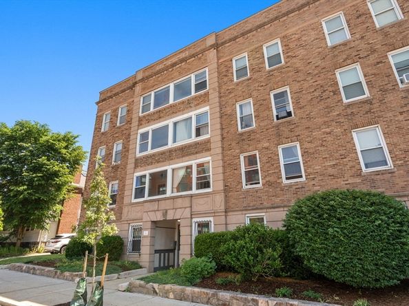 238 S Huntington Ave 1, Boston MA 02130