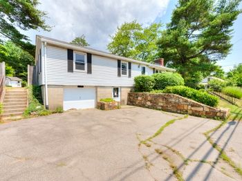 131 Hartford Tpke