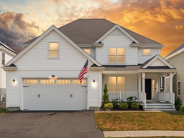 45 Douglas St, Weymouth MA 02190