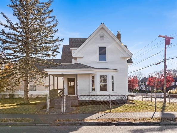 68 Union St, North Andover MA 01845