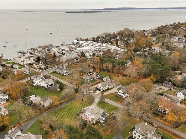 32 Harrison St, Duxbury MA 02332