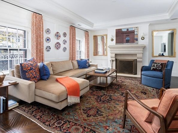 142 Chestnut St 89, Boston MA 02108