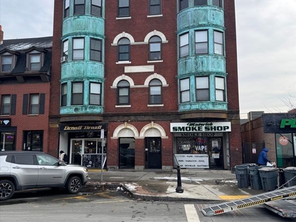 25-31 Maverick Sq 5, Boston MA 02128