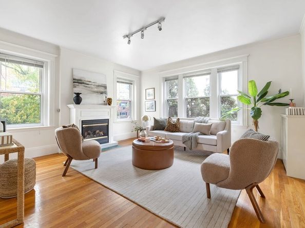 14 Radcliffe Rd. 1, Boston MA 02134