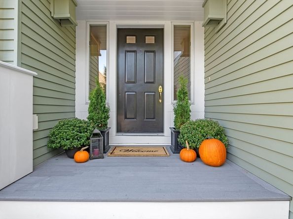 75 Country Club Way, Ipswich MA 01938