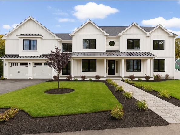 7 Lewis Ct, Hingham MA 02043