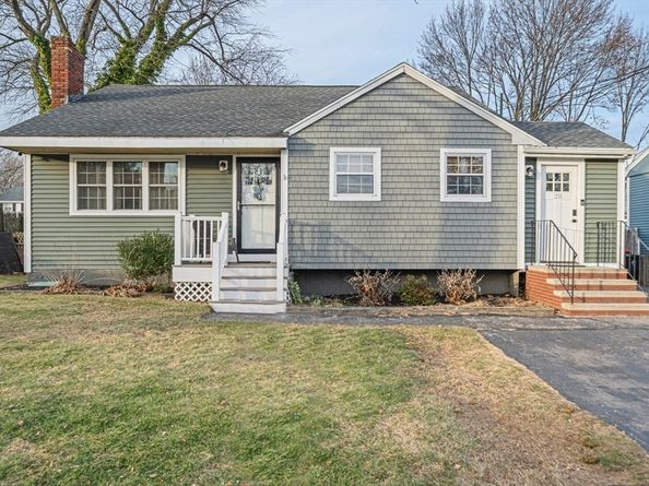 28 Pratt St, Brockton MA 02302