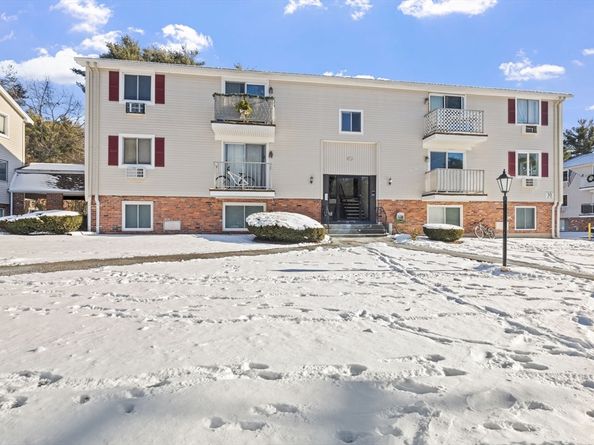 10 Royal Dane Dr 85, Marshfield MA 02050