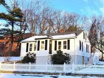 41 Bridgeport Street