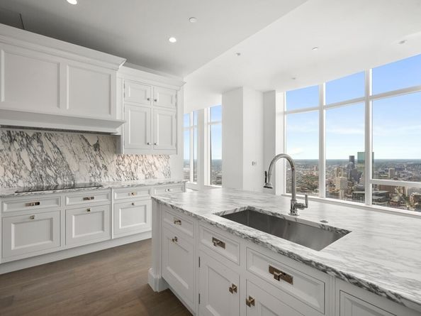 240 Devonshire Street PH 2C, Boston MA 02110