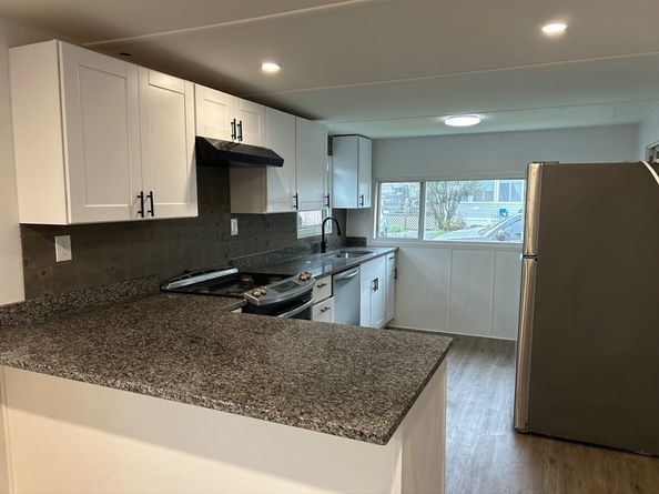 50 Mustang Ave, Marlborough MA 01752